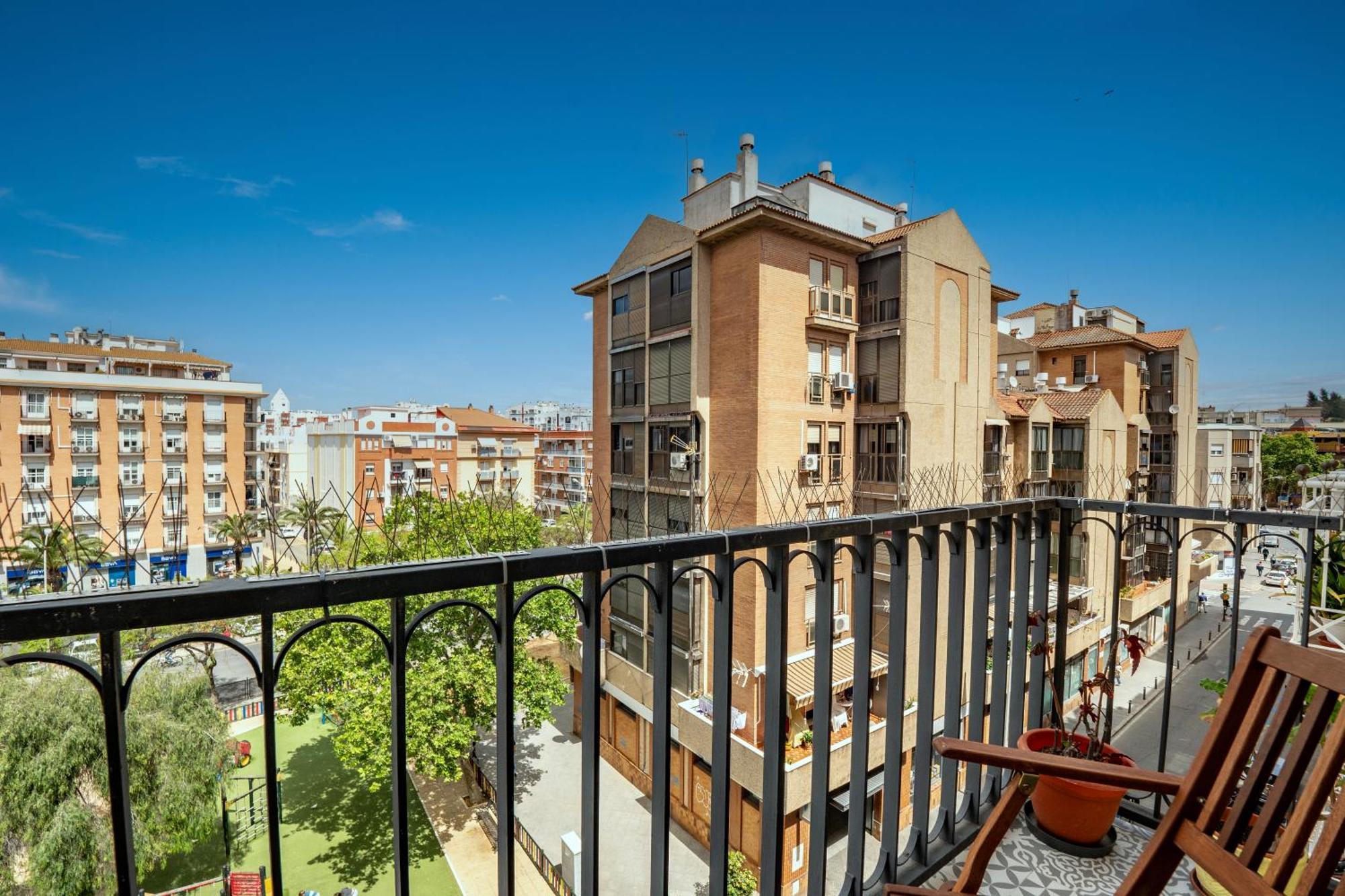 Pleno Centro. Acogedor Y Con Diseno. Apartamento Huelva